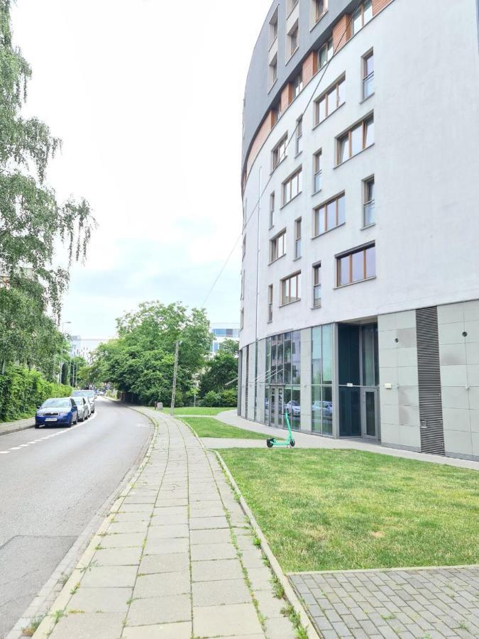 Dworska Studio Apartment Краків Екстер'єр фото